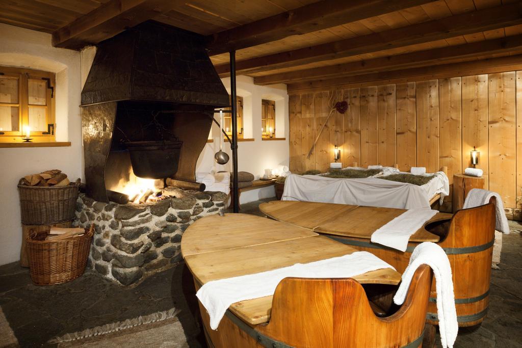 Almdorf Seinerzeit Hotel Wiedweg Ngoại thất bức ảnh